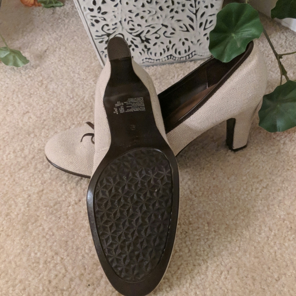 Accessories - Picture 4 of 4